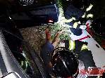 Fotos - Motociclista perde o controle e bate em guard-rail na Washington Luis - Foto 15 de 40