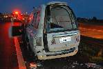 Fotos - Caminhão bate em ambulância na rodovia Washington Luis - Foto 2 de 6