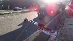 Motociclista morre após bater na traseira de caminhão quebrado - Foto 8 de 20