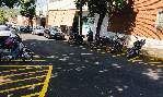 Departamento de Trânsito regulariza estacionamento de motos em trecho da Rua Quinze de Novembro - Foto 1 de 4