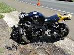 Fotos - Duas motos colidem na SP-215 - 18/03/2012 - Foto 1 de 21