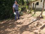 Fotos - PM encontra mais de 100 cápsulas de cocaína enterrada no São Sebastião - Foto 6 de 12