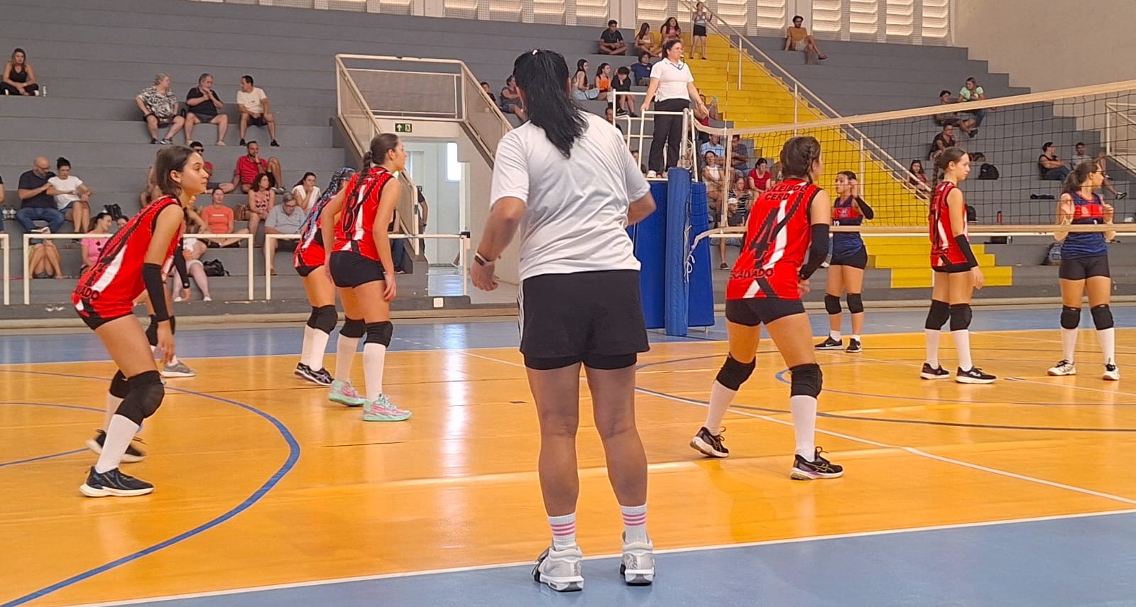 Voleibol de Descalvado fica com o 3º lugar em São Carlos